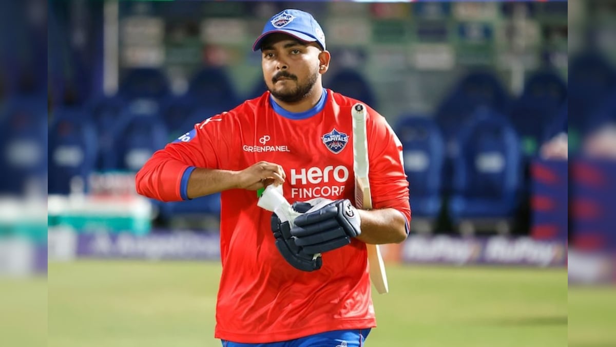 IPL | ஸ்டோரி பதிவிட்ட 7 நிமிடத்தில்... ஐபிஎல் ஏலத்தில் நடந்த மாற்றம்... பிரித்வி ஷா 'கம்பேக்'-கிற்கு வித்திட்ட சம்பவம்! | விளையாட்டு - News18 தமிழ்