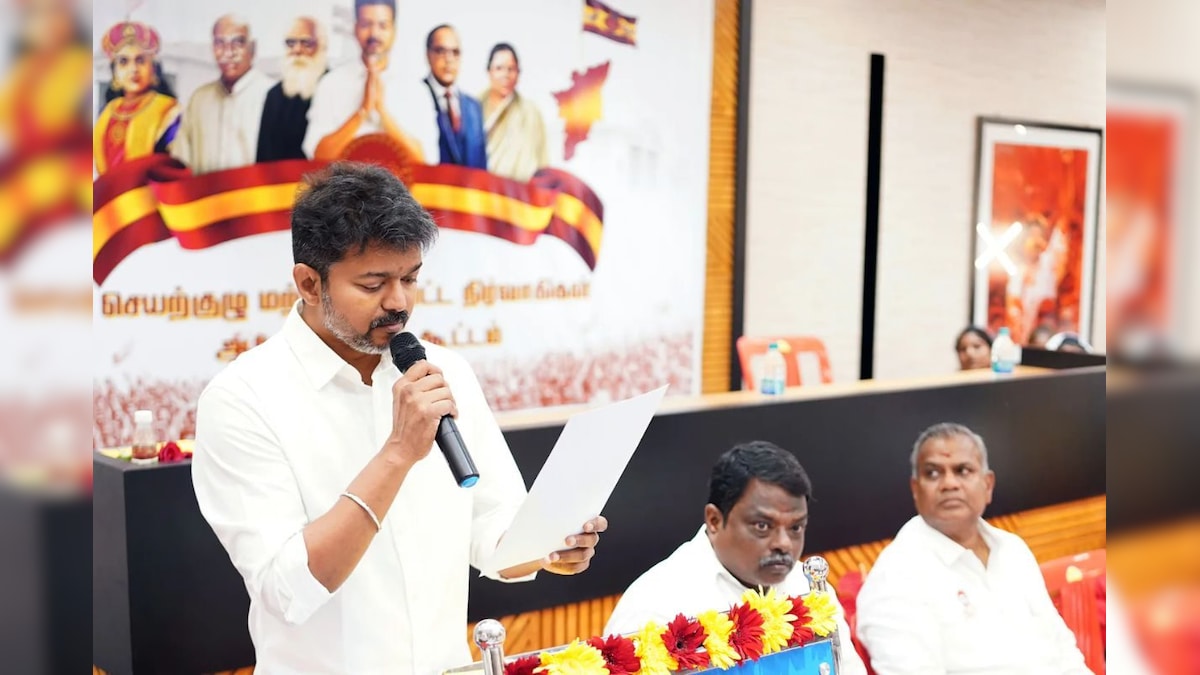 நிர்வாகிகளுடன் விஜய் சந்திப்பு: 3 மணிநேர ஆலோசனையில் பேசியது என்ன?