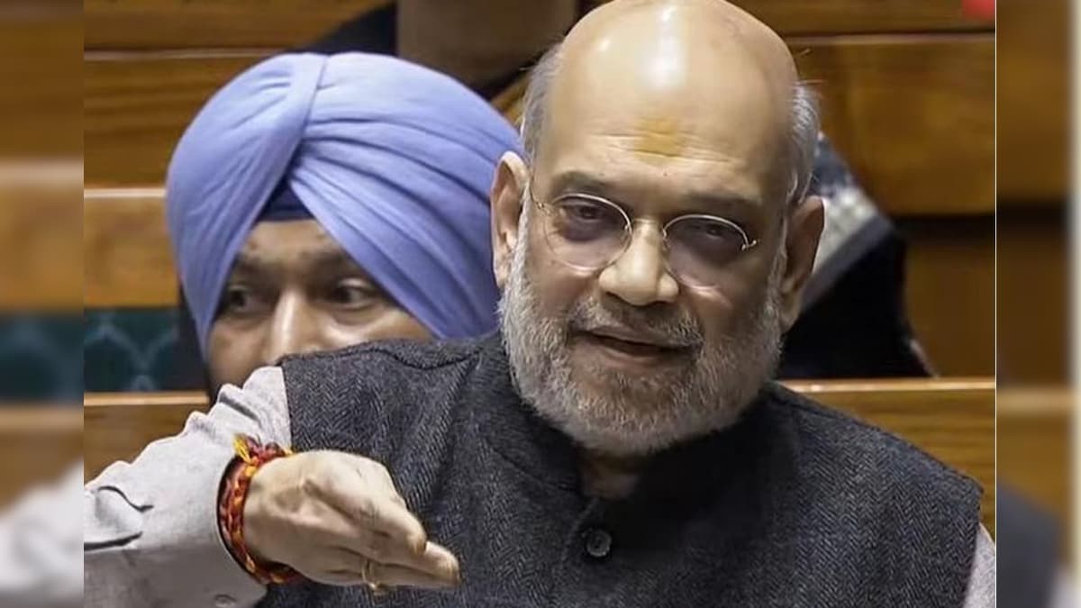 ”வாக்கு திருட்டு” நாடாளுமன்றத்தில் காரசார விவாதம்.. கடும் அமளி | இந்தியா - News18 தமிழ்