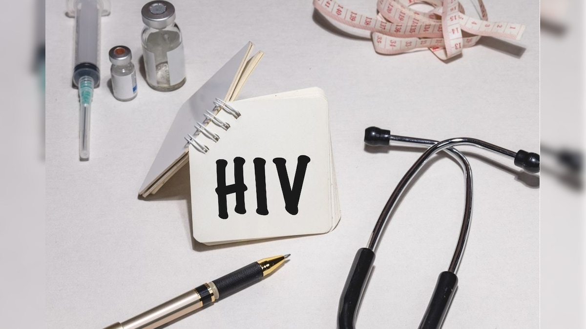 6 குழந்தைகளுக்கு HIV தொற்றுள்ள ரத்தம் ஏற்றப்பட்ட சம்பவம்: மூவர் சஸ்பெண்ட்... ஆனாலும் தொடரும் சிக்கல்! | இந்தியா - News18 தமிழ்