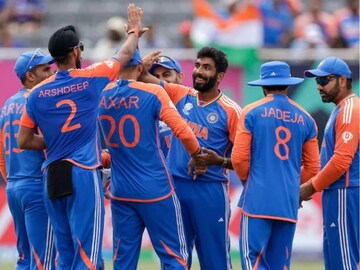 பந்துவீச்சும் பெரியளவு சோபிக்காத நிலையில், அதிலும் அதீத கவனம் செலுத்த வேண்டும் என ரசிகர்கள் எதிர்பார்க்கின்றனர். தர்மசாலா மைதானத்தில் இதுவரை மூன்று டி20 போட்டிகளில் விளையாடியுள்ள இந்திய அணி, 2 ஆட்டங்களில் வெற்றி பெற்றுள்ளது. இன்று நடைபெற இருக்கும் ஆட்டம், ரசிகர்கள் மத்தியில் எதிர்பார்ப்பை ஏற்படுத்தியுள்ளது.