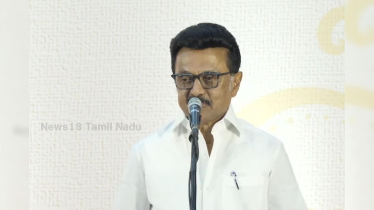 'கல்லக்குடி..' பாடலை பட்டித்தொட்டி எல்லாம் கொண்டு சேர்த்தவர் நாகூர் ஹனிபா - முதல்வர் ஸ்டாலின் புகழாரம் | தமிழ்நாடு - News18 தமிழ்
