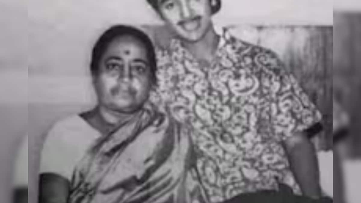 Actor: அன்று அம்மாவின் அரசு வேலை கனவு.. இன்று 71 வயதில் நனவாக்கிய சூப்பர் ஸ்டார் நடிகர்..  யார் இவர்? | பொழுதுபோக்கு - News18 தமிழ்