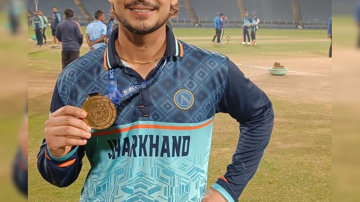 இந்திய அணியால் ஓரங்கட்டப்பட்டவர்... 2 ஆண்டுகளுக்கு பின் கம்பேக்.. யார் இந்த கிரிக்கெட் வீரர்? | விளையாட்டு - News18 தமிழ்