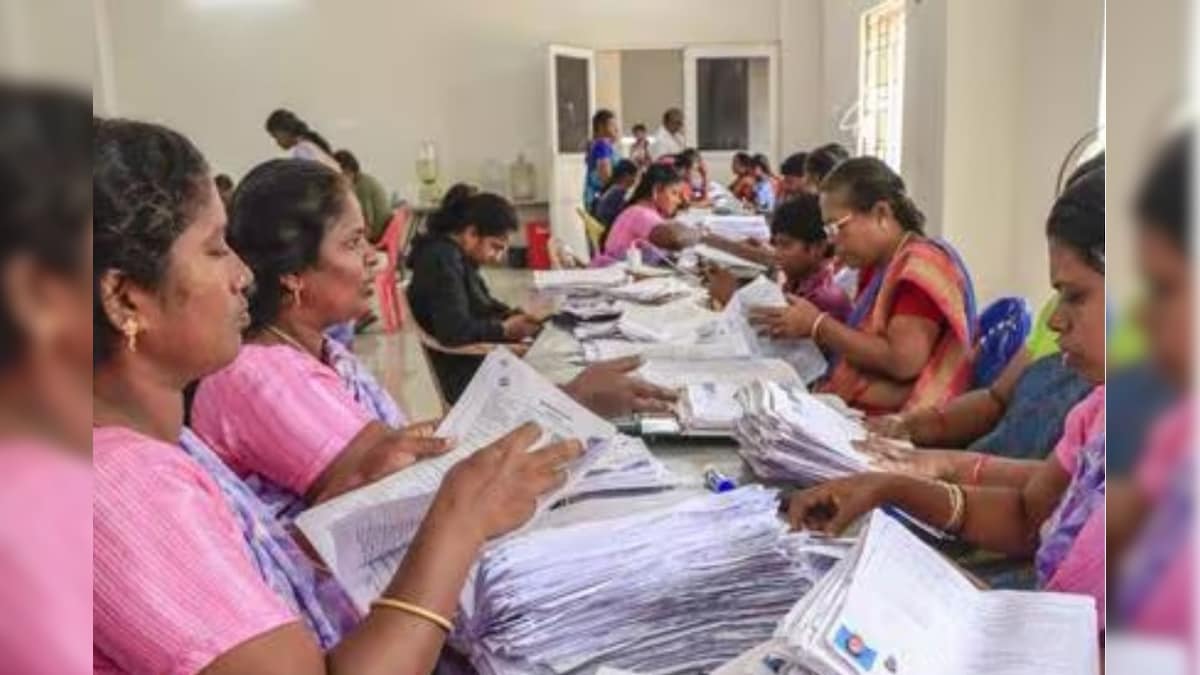 தமிழ்நாட்டில் ஆண் வாக்காளர்களை விட பெண் வாக்காளர்கள் அதிகளவில் நீக்கம்