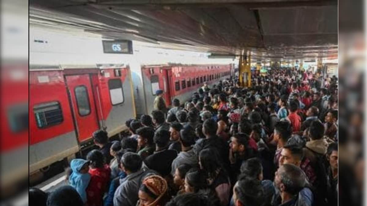 நாடு முழுவதும் ரயில் பயண கட்டணம் உயர்வு.. புதிய கட்டணம் எவ்வளவு? | இந்தியா - News18 தமிழ்