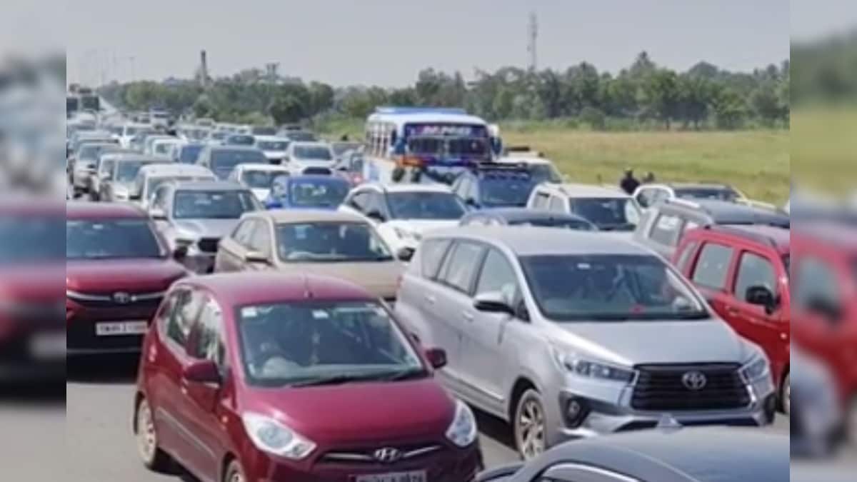 பொங்கல் விடுமுறை முடிந்து ஊர் திரும்பும் மக்கள்.. கடும் போக்குவரத்து நெரிசல்.. ஊர்ந்து சென்ற வாகனங்கள்! | தமிழ்நாடு - News18 தமிழ்