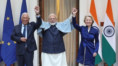 பிரதமர் மோடி பிரதமர் மோடி