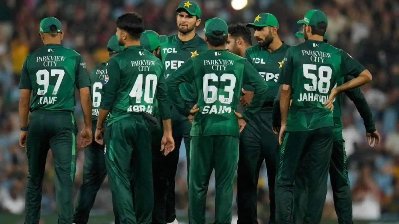 டி20 உலகக்கோப்பை அணி... பாகிஸ்தான் எடுத்த புதிய வியூகம் - ரிஸ்க் என்ன? | விளையாட்டு போட்டோகேலரி - News18 தமிழ்