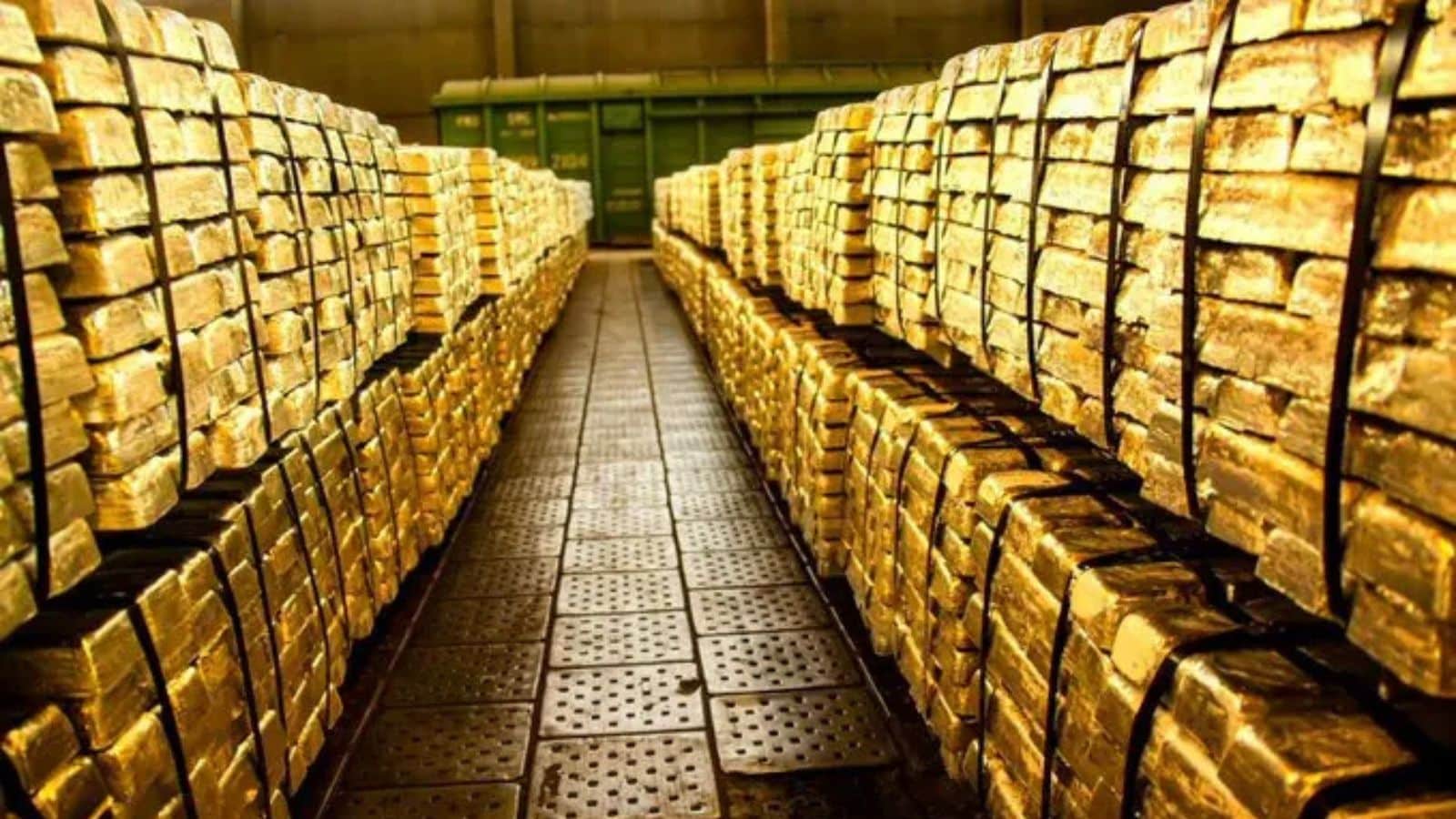 தங்க வேட்டையில் இறங்கிய போலந்து நாடு.. உலகளவில் டாப் 10 இடத்தை பிடிக்க அதிரடி திட்டம்.. | வணிகம் போட்டோகேலரி - News18 தமிழ்