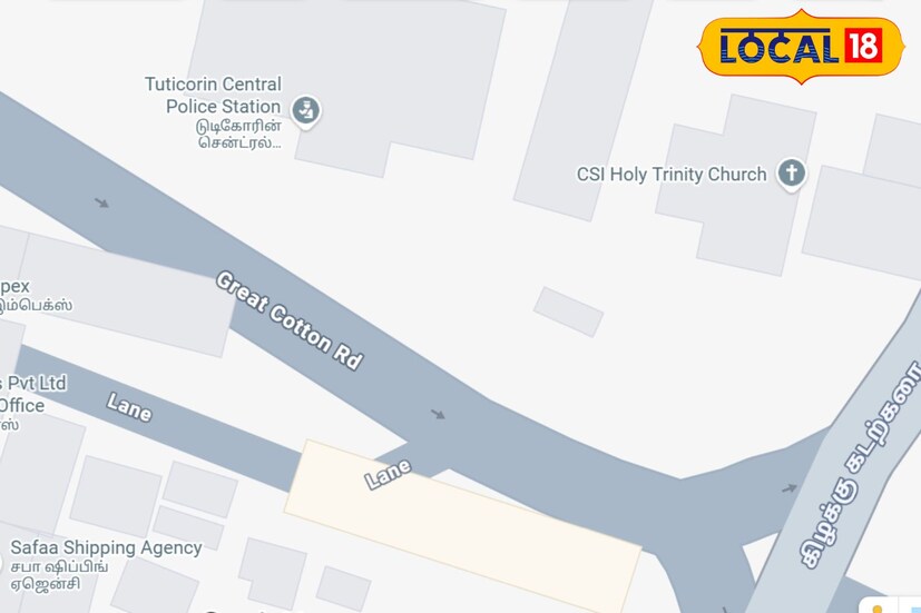 18 மற்றும் 19ஆம் நூற்றாண்டுகளில் தூத்துக்குடி ஒரு முக்கிய வணிக நகரமாக வளர்ந்தபோது, கிரேட் காட்டன் ரோடு நகரத்தின் பொருளாதார இயக்கத்திற்கு உயிராக இருந்தது. பருத்தி மூட்டைகள் ஏற்றிச் செல்லும் வண்டிகள், குதிரை வண்டிகள், பின்னர் லாரிகள் என காலத்திற்கேற்ப போக்குவரத்து மாறினாலும், இந்த சாலை தனது முக்கியத்துவத்தை இழக்கவில்லை. வணிகக் குடியிருப்புகளும், கிடங்குகளும் இந்தப் பாதையைச் சுற்றியே உருவானது குறிப்பிடத்தக்கது. 18 மற்றும் 19ஆம் நூற்றாண்டுகளில் தூத்துக்குடி ஒரு முக்கிய வணிக நகரமாக வளர்ந்தபோது, கிரேட் காட்டன் ரோடு நகரத்தின் பொருளாதார இயக்கத்திற்கு உயிராக இருந்தது. பருத்தி மூட்டைகள் ஏற்றிச் செல்லும் வண்டிகள், குதிரை வண்டிகள், பின்னர் லாரிகள் என காலத்திற்கேற்ப போக்குவரத்து மாறினாலும், இந்த சாலை தனது முக்கியத்துவத்தை இழக்கவில்லை. வணிகக் குடியிருப்புகளும், கிடங்குகளும் இந்தப் பாதையைச் சுற்றியே உருவானது குறிப்பிடத்தக்கது.