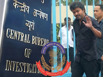 தவெக  தலைவர் விஜய்