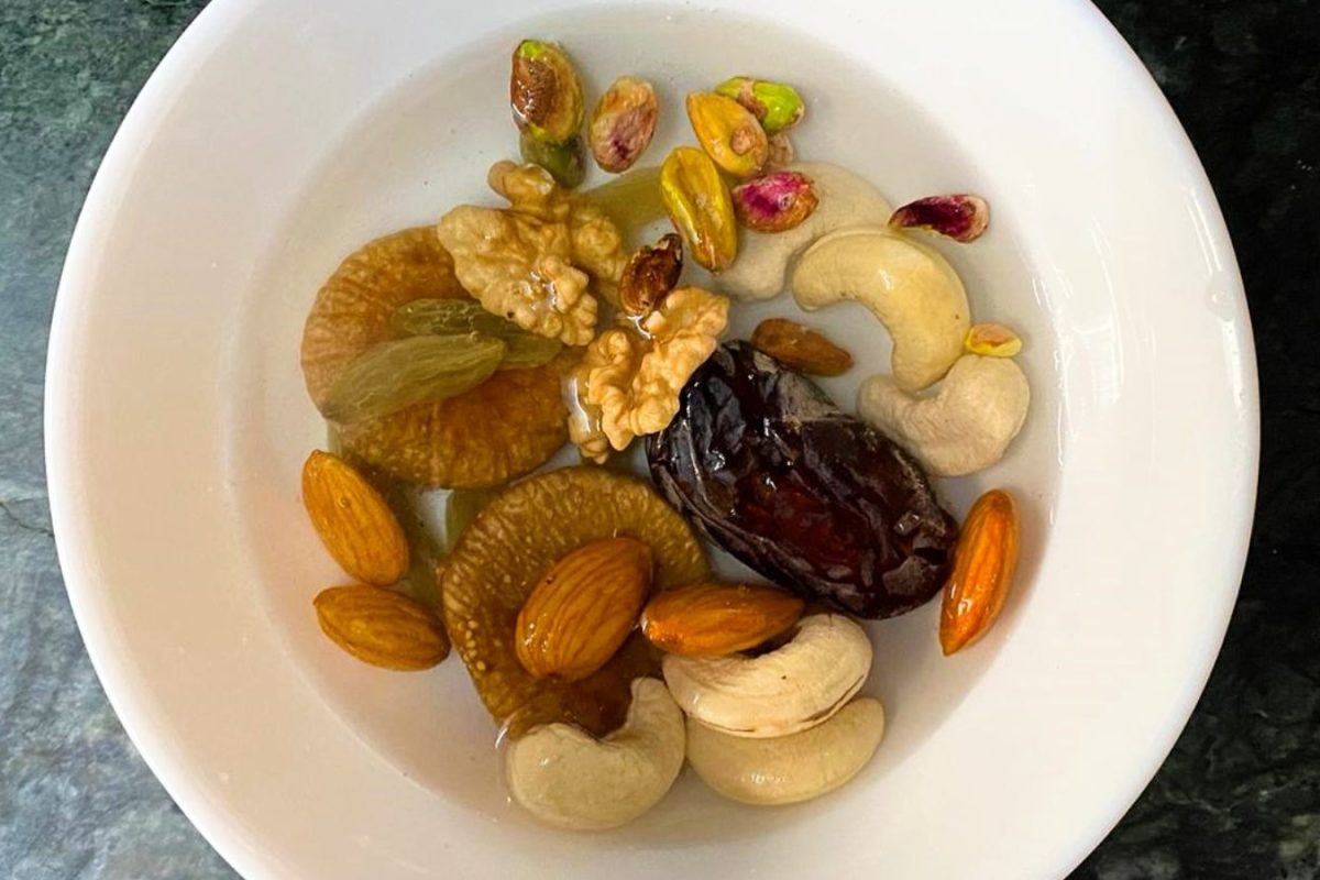 இந்த நட்ஸ் வகைகளை ஊற வைத்து சாப்பிட்டால்தான் சத்து அதிகம்.. நோய் எதிர்ப்பு சக்தியை பெற இயற்கை வழி..!