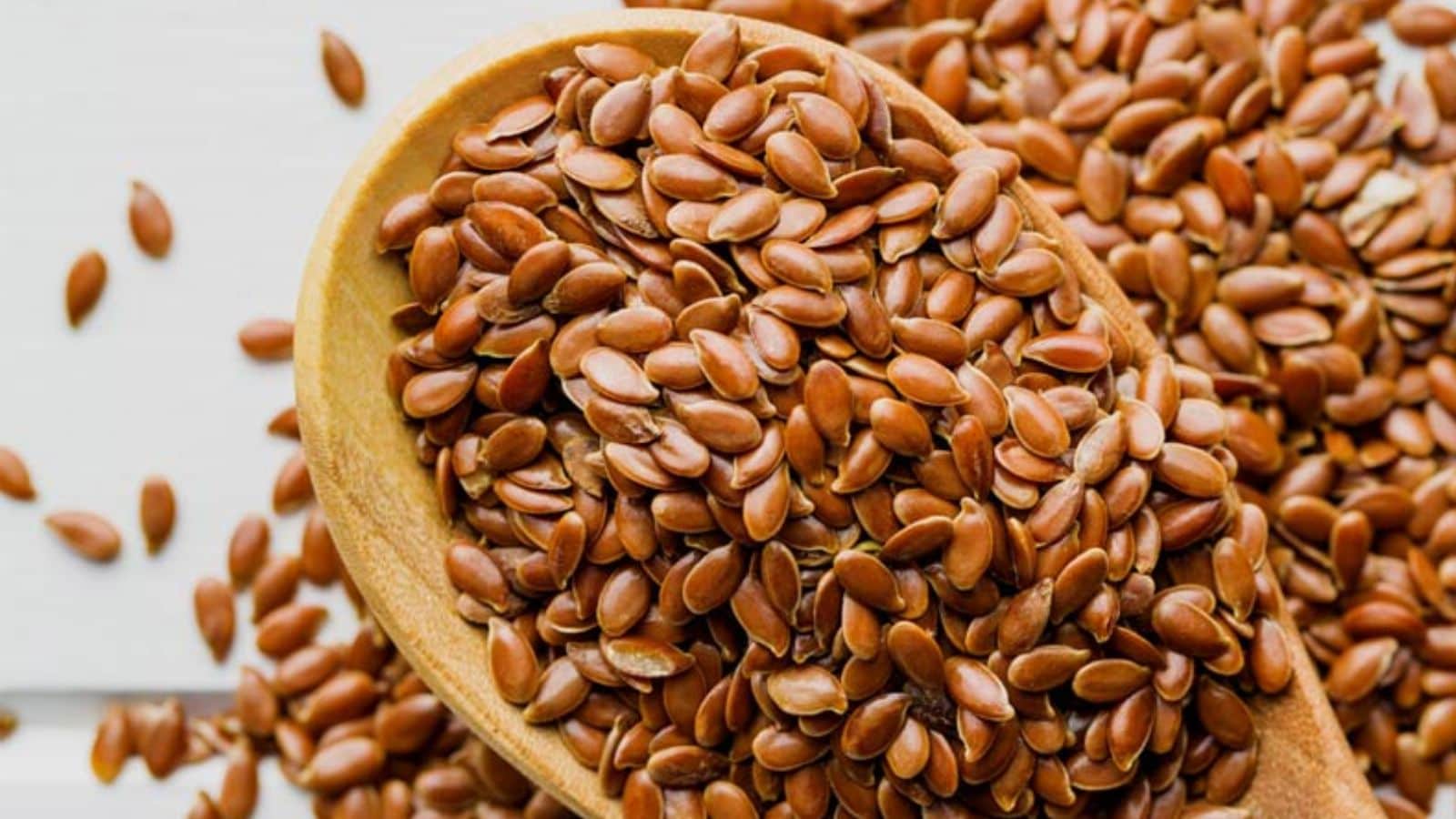 ஆளி விதைகளை இப்படி பொடி செய்து சாப்பிட்டால் பலன் இன்னும் அதிகம்.. நன்மைகளை தெரிஞ்சுக்கோங்க..! | லைப்ஸ்டைல் போட்டோகேலரி - News18 தமிழ்