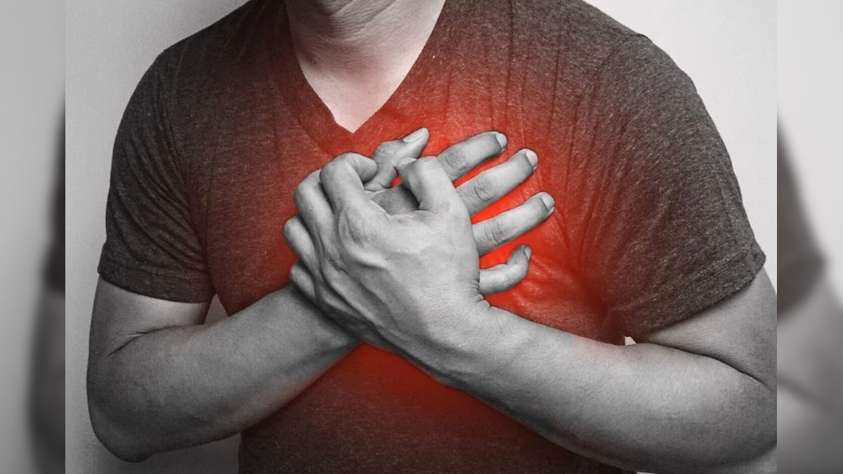 குளிர்காலத்தில் மாரடைப்பு பிரச்சனை அதிகரிக்க என்ன காரணம்..? தடுக்கும் வழிகள்..! | லைஃப்ஸ்டைல் - News18 தமிழ்