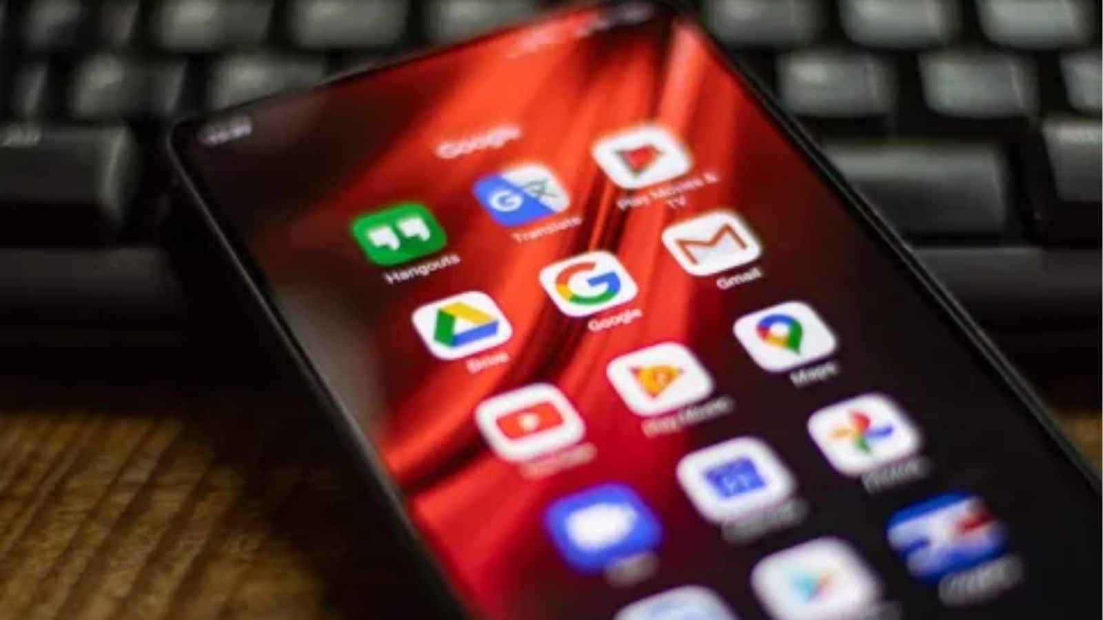 ஆண்ட்ராய்டு சாதனங்கள் மீதான தாக்குதல்கள்... எச்சரிக்கை விடுக்கும் கூகுள் நிறுவனம்... | Technology News (தொழில்நுட்ப செய்திகள்) - News18 தமிழ்