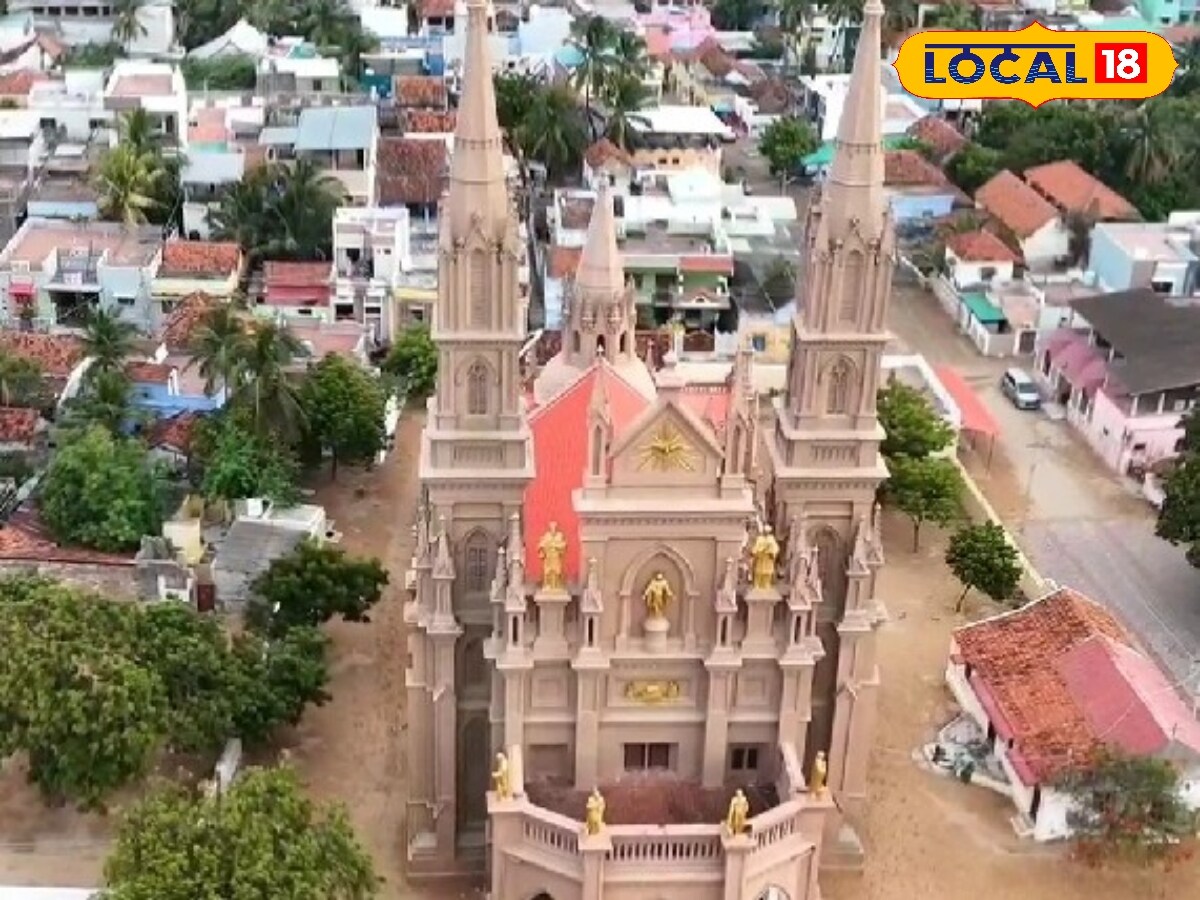 கடற்கரையில் கம்பீரமாக காட்சியளிக்கும் ஐரோப்பிய கட்டட கலை... மணப்பாடு ஹோலி ஹோஸ்ட் ஆலயம்... | Spirituality News (ஆன்மீக செய்திகள்) - News18 தமிழ்