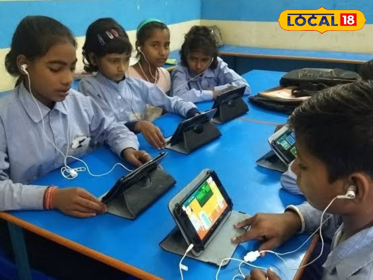 Election promise 2026 government-free-laptop-tablet-scheme-announcement -pst-gwi | தமிழ்நாடு போட்டோகேலரி - News18 தமிழ்