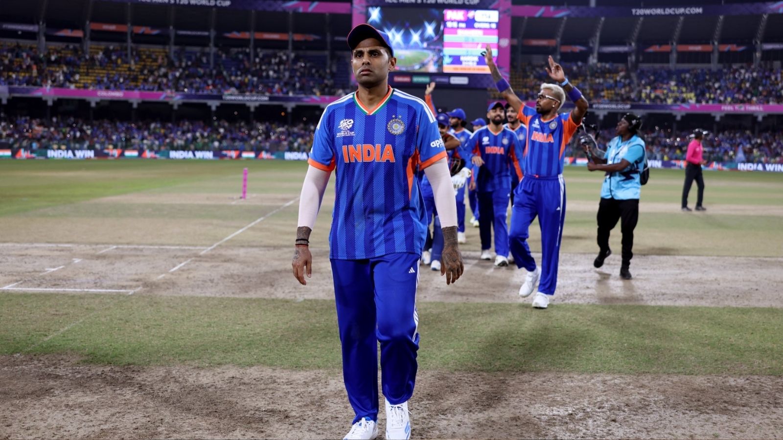 T20 WC | சென்னை சேப்பாக்கத்தில் இந்தியா விளையாடும் போட்டி கன்ஃபார்ம்... எந்த அணியுடன் தெரியுமா? | விளையாட்டு போட்டோகேலரி - News18 தமிழ்