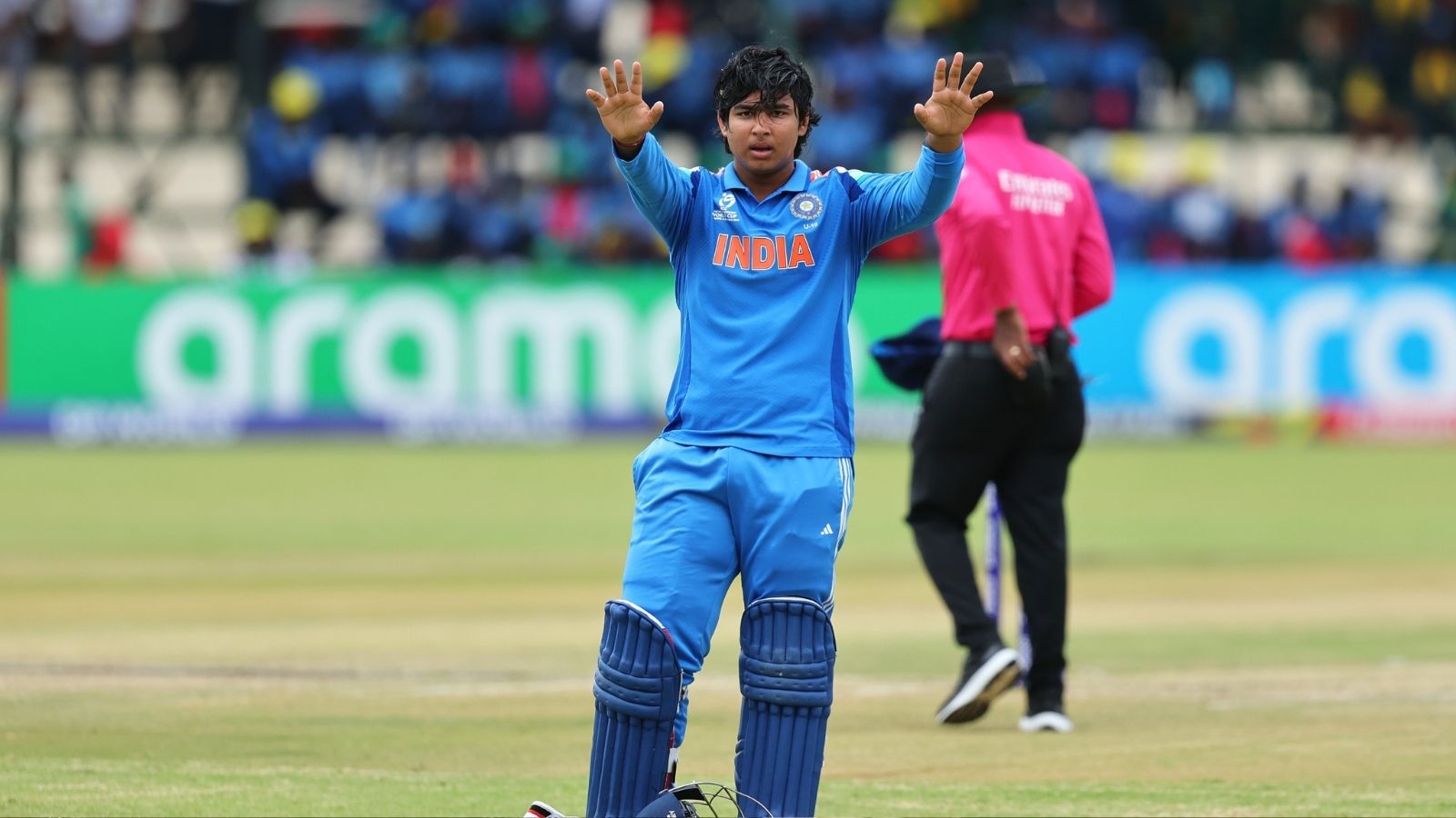 ஒரு போட்டியில் 7 ரெக்கார்டு படைத்த வைபவ் சூர்யவன்ஷி... வேறு எந்த வீரரும் செய்யாத சாதனை | Vaibhav Suryavanshi | விளையாட்டு போட்டோகேலரி - News18 தமிழ்