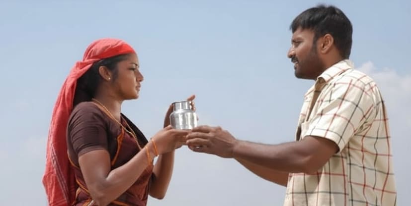  மலையாள படங்களில் சகோதரி வேடங்களில் நடித்த நடிகை கிருஷ்ணா. திருமணத்திற்குப் பிறகு திரையுலகிலிருந்து விலகி இருக்கும் சில கதாநாயகிகள் உள்ளனர். அவர்களில் கிருஷ்ணாவும் ஒருவர். தமிழ் மற்றும் மலையாளத் திரையுலகில் குடும்பப்பாங்கான வேடங்களில் நடித்து ரசிகர்களின் மனதைக் கவர்ந்தவர். இவரது உண்மையான பெயரான கிருஷ்ணா என்று கூறினால் தமிழ் ரசிகர்களுக்குத் தெரியாது.