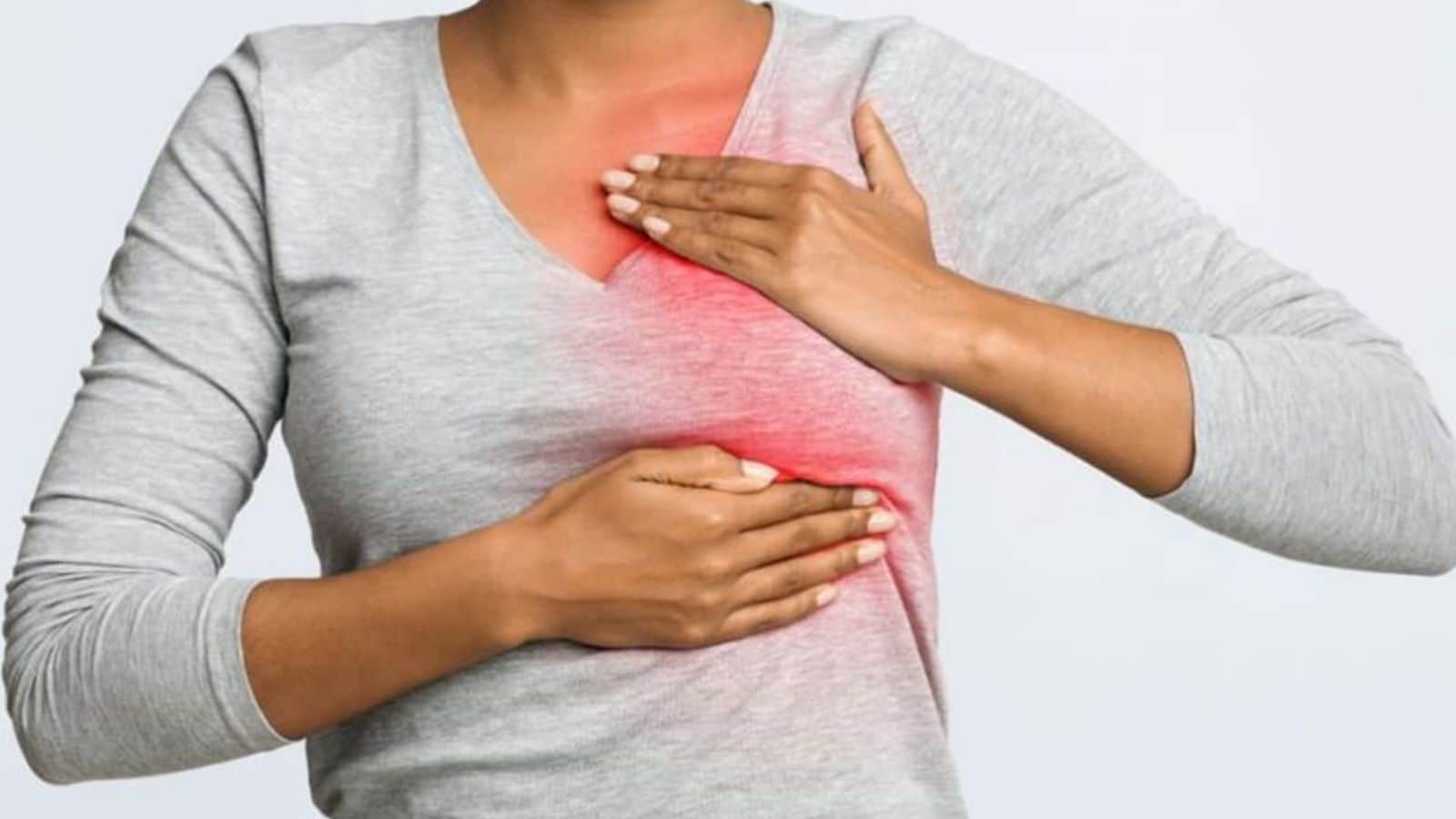 40 வயதுக்குக் கீழ் உள்ள பெண்களிடையே மார்பகப் புற்றுநோய் அதிகரிக்க என்ன காரணம்..? மருத்துவர் விளக்கம்..! | Lifestyle News (வாழ்க்கை முறை செய்திகள்) - News18 தமிழ்