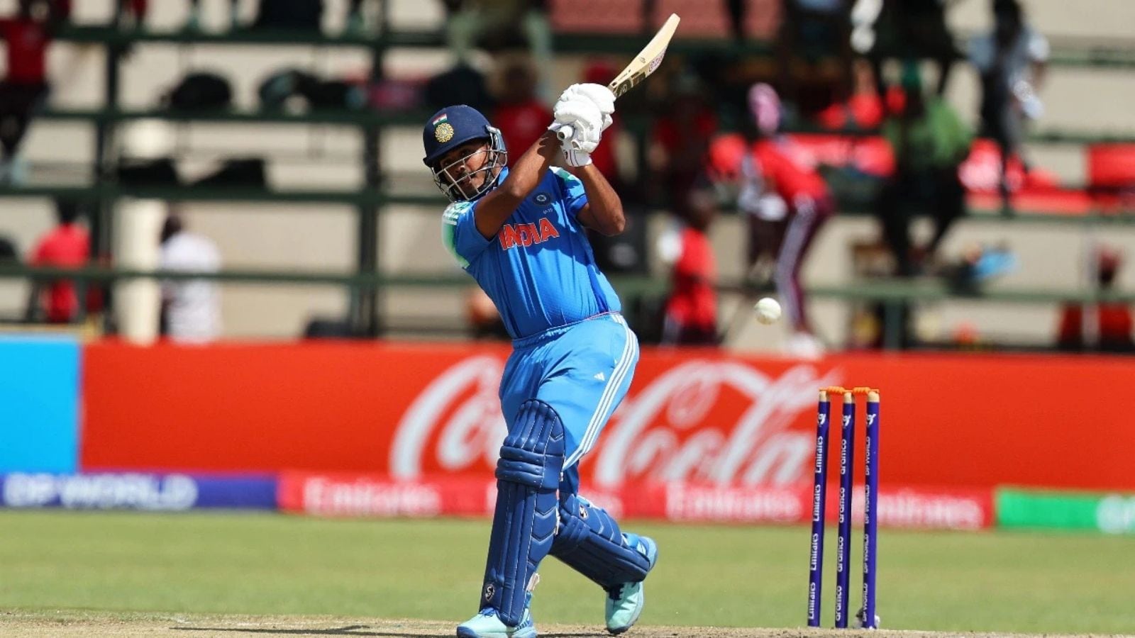 U19 உலகக்கோப்பை : இறுதிப் போட்டிக்கு முன்னேறியது இந்திய அணி.. 6-ஆம் தேதி இங்கிலாந்துடன் மோதல் | கிரிக்கெட் செய்திகள் - News18 தமிழ்