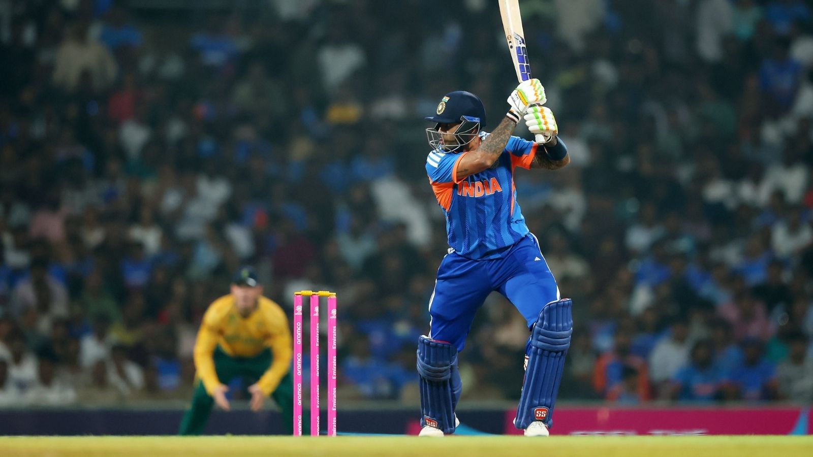 T20 world Cup : தென்னாப்பிரிக்காவுக்கு எதிரான பயிற்சி ஆட்டம்.. 240 ரன்கள் குவித்தது இந்திய அணி.. | கிரிக்கெட் செய்திகள் - News18 தமிழ்