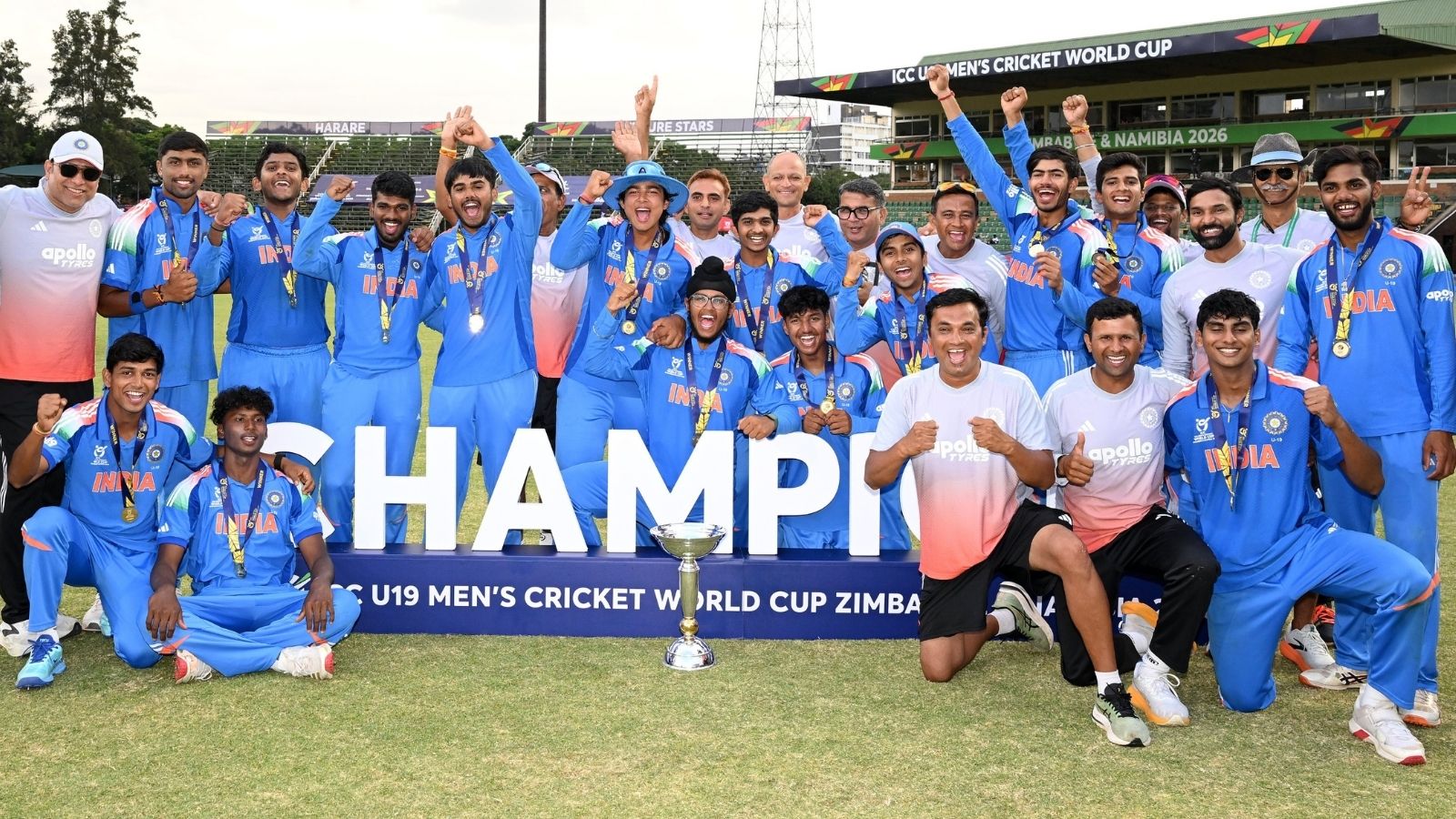 U 19 World Cup : வெற்றி மகுடம் சூடிய இந்தியா.. இளம் வீரர்களுக்கு பிசிசிஐ-யின் மெகா பரிசு! | கிரிக்கெட் செய்திகள் - News18 தமிழ்