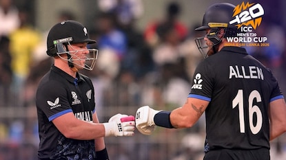 ஃபின் ஆலன் - டிம் செய்பர்ட் 