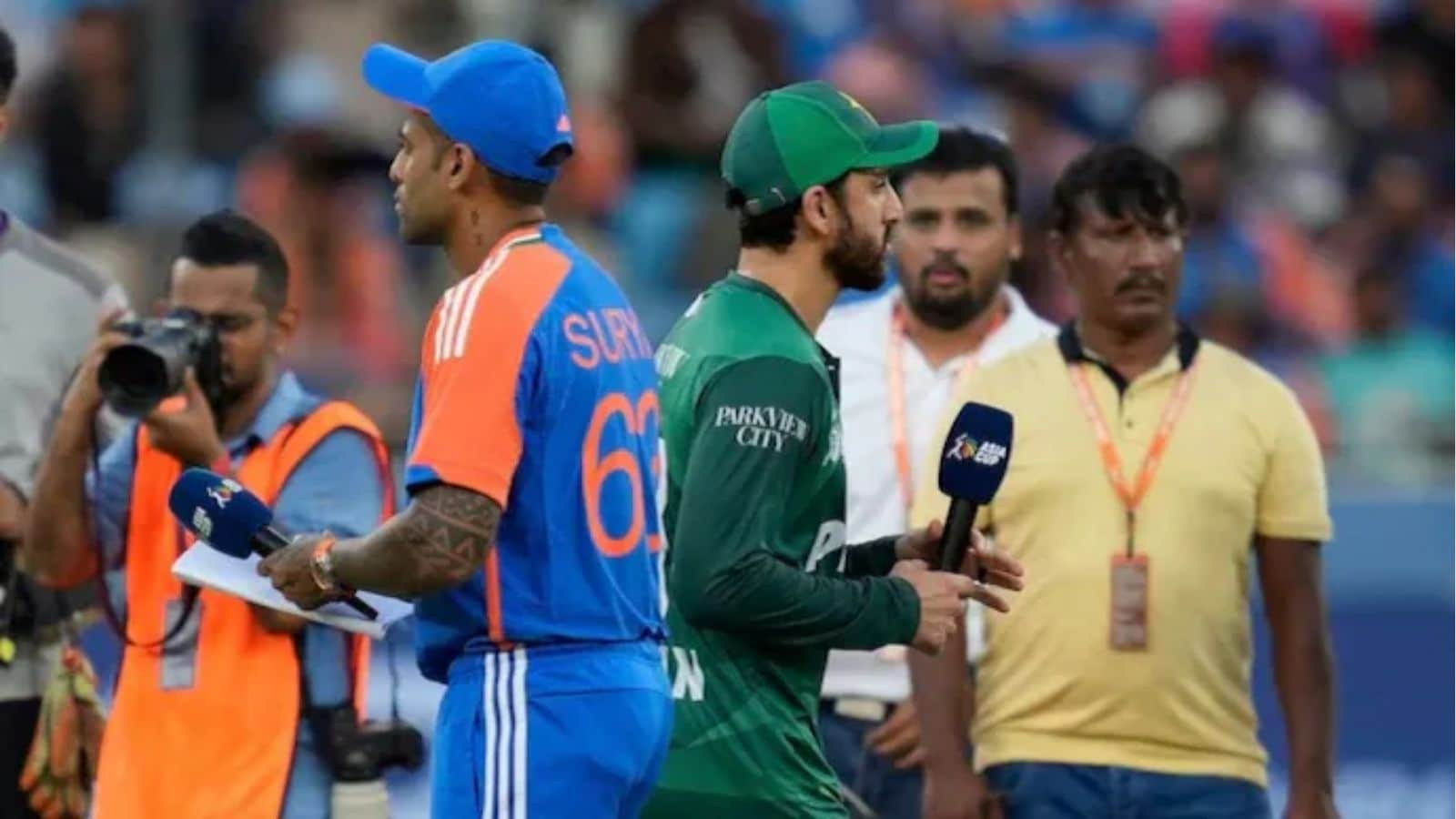 IND vs PAK | இந்தியாவுடன் விளையாட மறுப்பு... பாகிஸ்தானுடன் பேச்சுவார்த்தை நடத்தும் ஐசிசி! | Sports News (விளையாட்டு செய்திகள்) - News18 தமிழ்