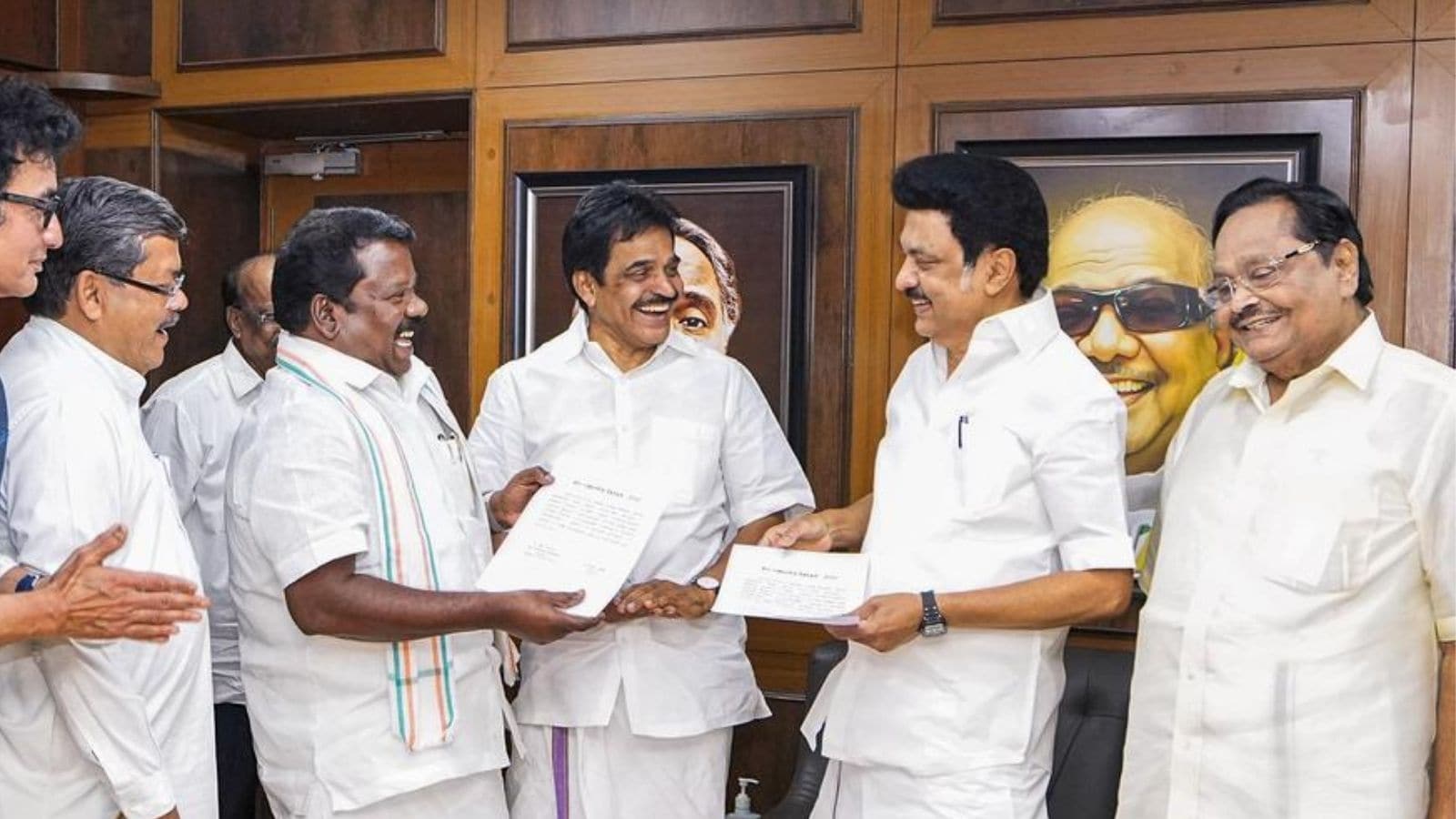 முதலமைச்சர் மு.க.ஸ்டாலினை சந்திக்கிறது காங்கிரஸ் குழு! தொடங்கும் தொகுதி பங்கீடு பேச்சுவார்த்தை? | தமிழ்நாடு செய்திகள் (Tamil Nadu News) - News18 தமிழ்