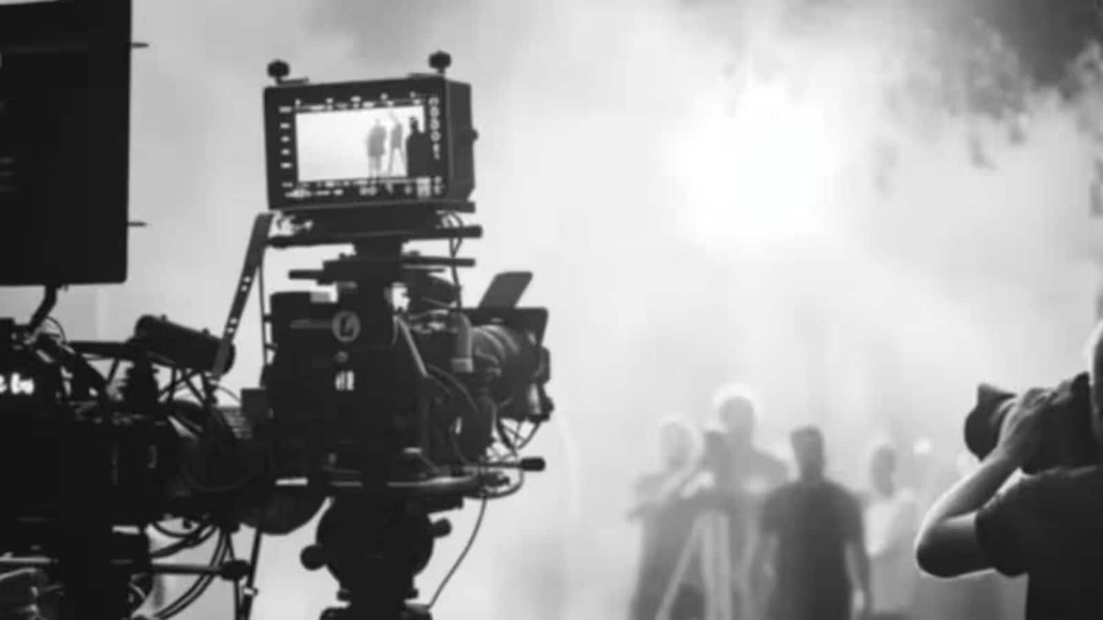 5 நொடி காட்சிக்கு ரூ.9 கோடி பட்ஜெட்.. 120 கேமராக்கள்… மிரட்டலான காட்சி இடம்பெற்ற படம் எது தெரியுமா?  | பொழுதுபோக்கு போட்டோகேலரி - News18 தமிழ்