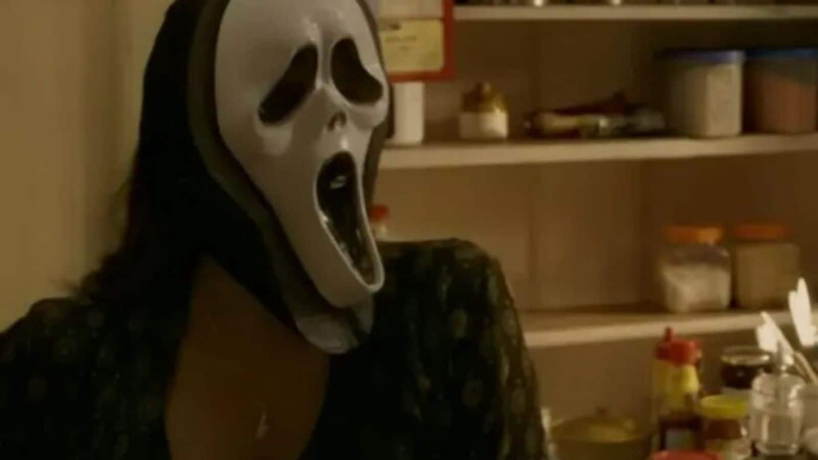 ரூ.32 கோடி பட்ஜெட்… ரூ.450 கோடி வசூல்.. சூப்பர் ஹிட்டடித்த ஓடிடி டிரெண்டிங் திரைப்படம் எது தெரியுமா?  | பொழுதுபோக்கு போட்டோகேலரி - News18 தமிழ்