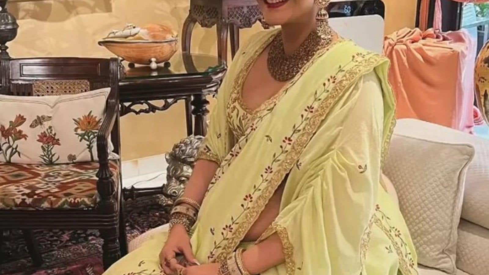 Actress | 40 வயதில் 2வது குழந்தைக்கு தாயான நடிகை.. கோலாகலமாக நடந்த வளைகாப்பு.. யார் தெரியுமா? | பொழுதுபோக்கு போட்டோகேலரி - News18 தமிழ்