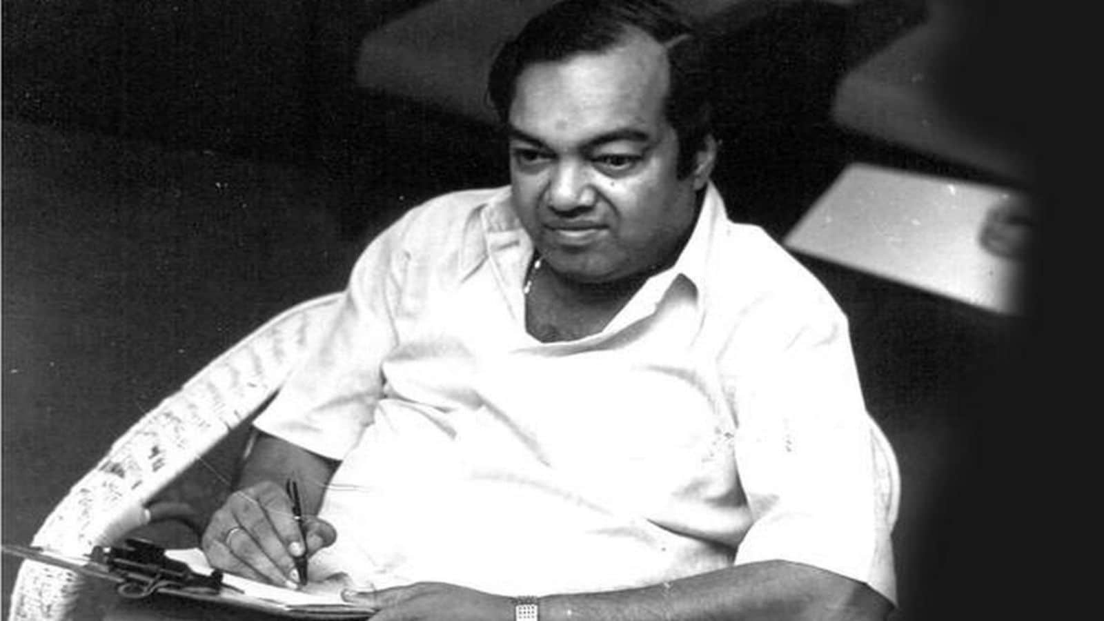 10 நிமிடத்தில் பாட்டெழுதிய கண்ணதாசன்.. ரயில் பிடிக்க வேண்டிய அவசரம்.. சூப்பர் ஹிட் பாடல் எது தெரியுமா?  | பொழுதுபோக்கு போட்டோகேலரி - News18 தமிழ்