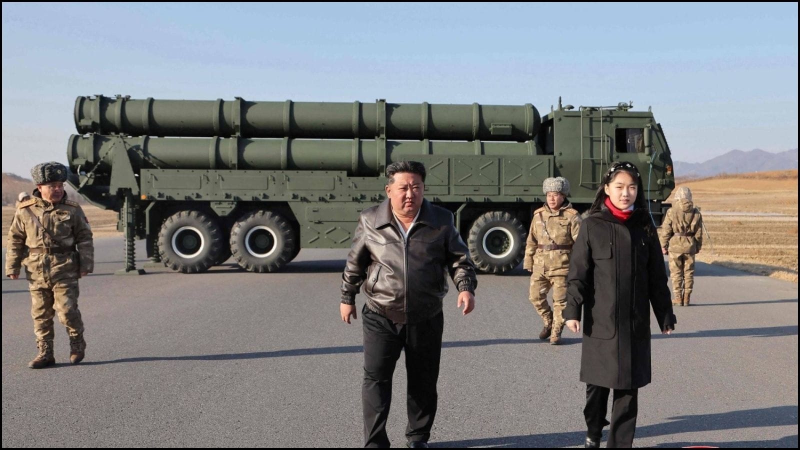 “கண்டம் விட்டு கண்டம் பாயும் ஏவுகணைகள் எங்களிடம் உள்ளன” - வடகொரிய அதிபர் பெருமிதம்! | World News (உலக செய்திகள்) - News18 தமிழ்