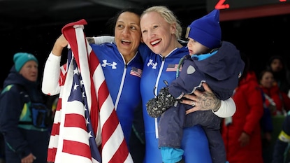 குளிர்கால ஒலிம்பிக்கில் அசத்திய வீராங்கனைகள் குளிர்கால ஒலிம்பிக்கில் அசத்திய வீராங்கனைகள்