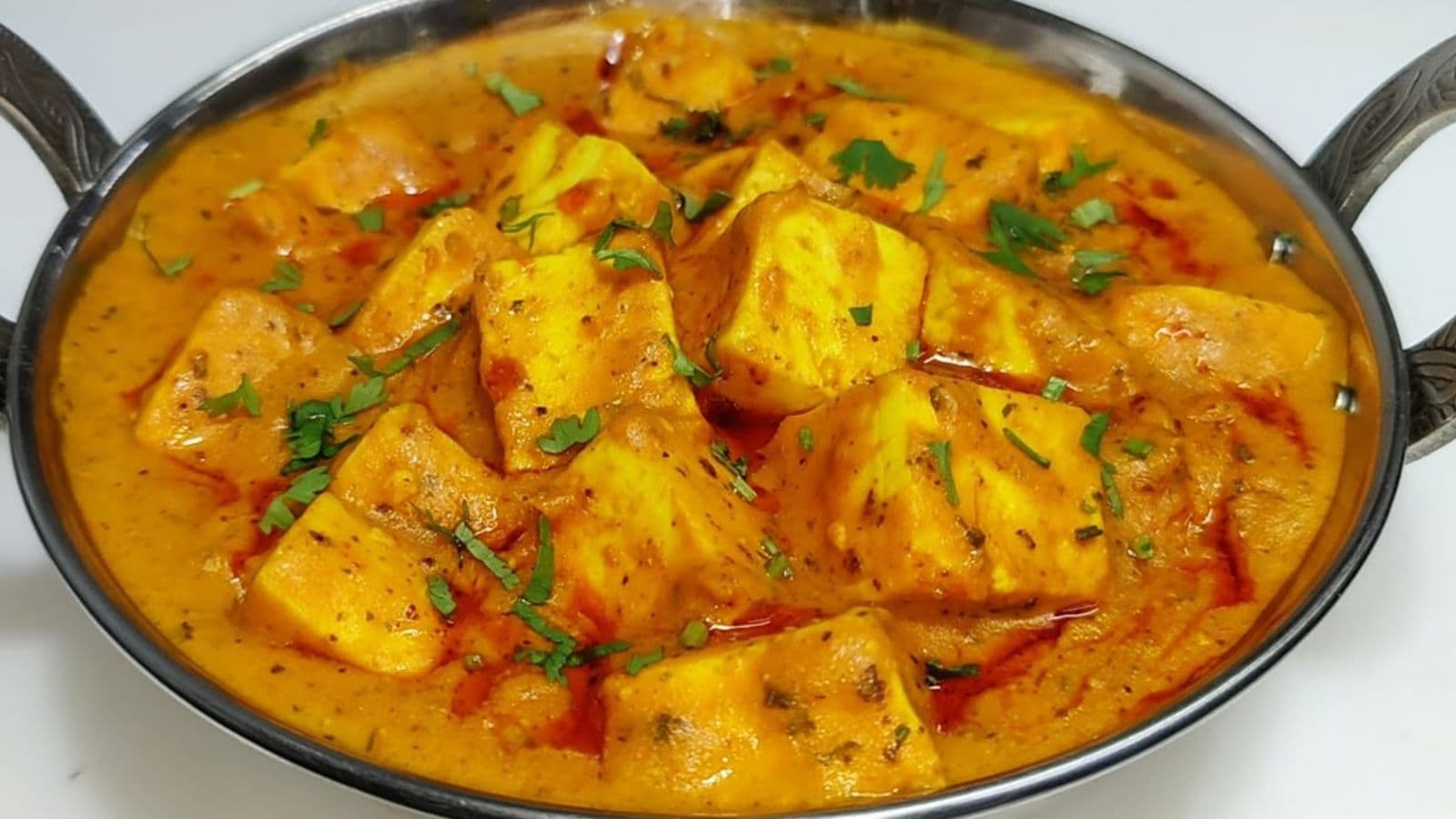 இரவு டின்னருக்கு ஏற்ற ஷாஹி பனீர்.. சிம்பிள் ரெசிபி இதோ..! | Lifestyle News (வாழ்க்கை முறை செய்திகள்) - News18 தமிழ்