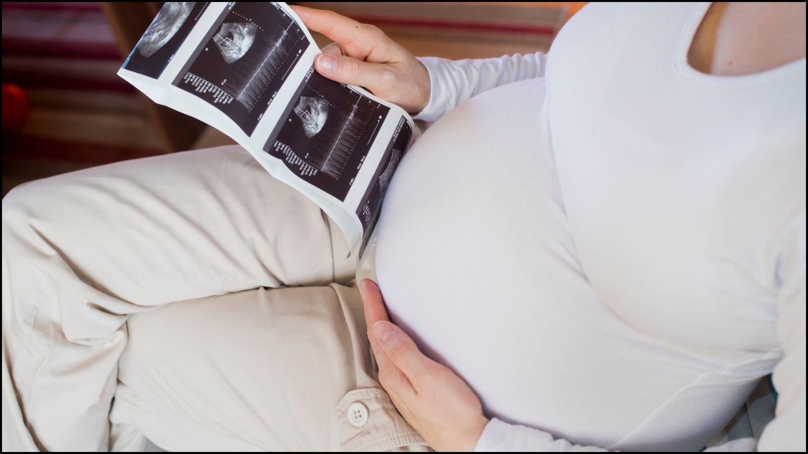 30+ல் கருத்தரிப்பது ஆரோக்கியமானதா? எத்தனை வயது வரை பெண்களால் இயற்கையாக கருத்தரிக்க முடியும்? | லைப்ஸ்டைல் போட்டோகேலரி - News18 தமிழ்