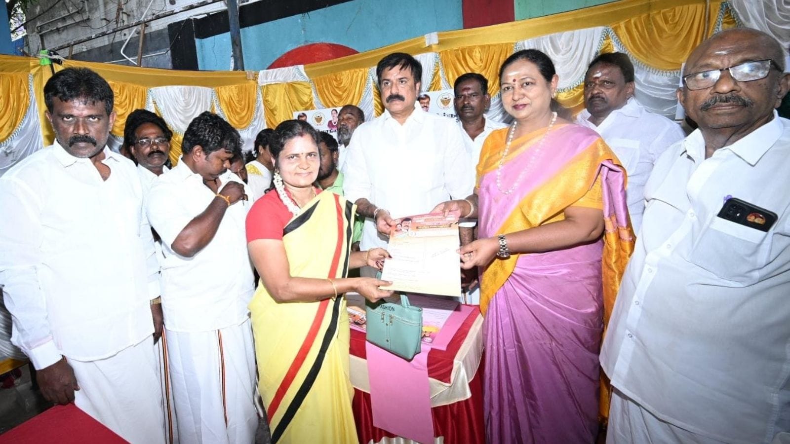 “இறுதி வாக்காளர் பட்டியல் வெளியாவதற்கு முன் கூட்டணி உறுதி” – பிரேமலதா விஜயகாந்த் | தமிழ்நாடு செய்திகள் (Tamil Nadu News) - News18 தமிழ்