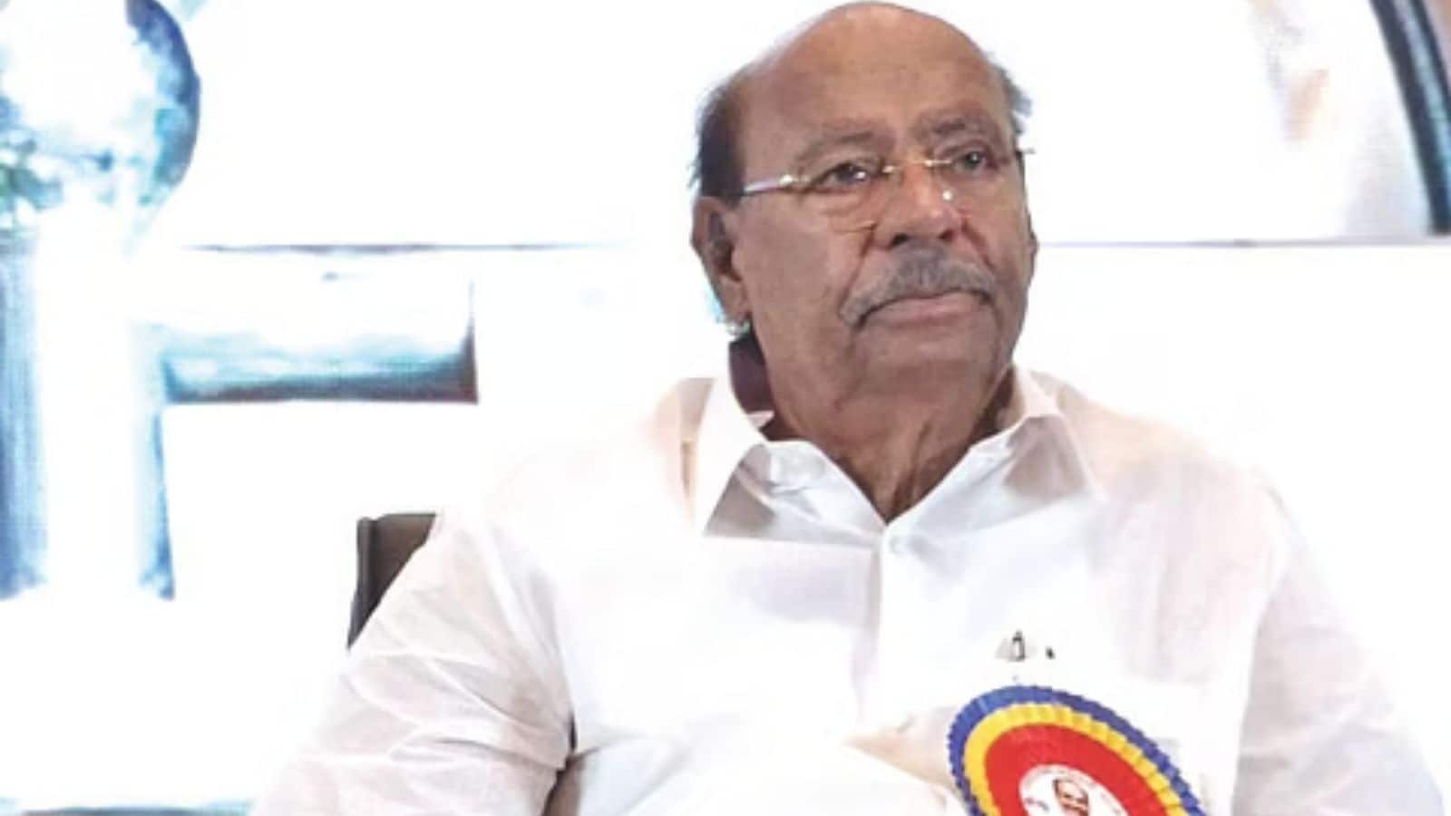 தேர்தல் அறிவிப்பை தள்ளிவைக்க வேண்டும் - பாமக நிறுவனர் ராமதாஸ் உயர்நீதிமன்றத்தில் மனு | தமிழ்நாடு செய்திகள் (Tamil Nadu News) - News18 தமிழ்