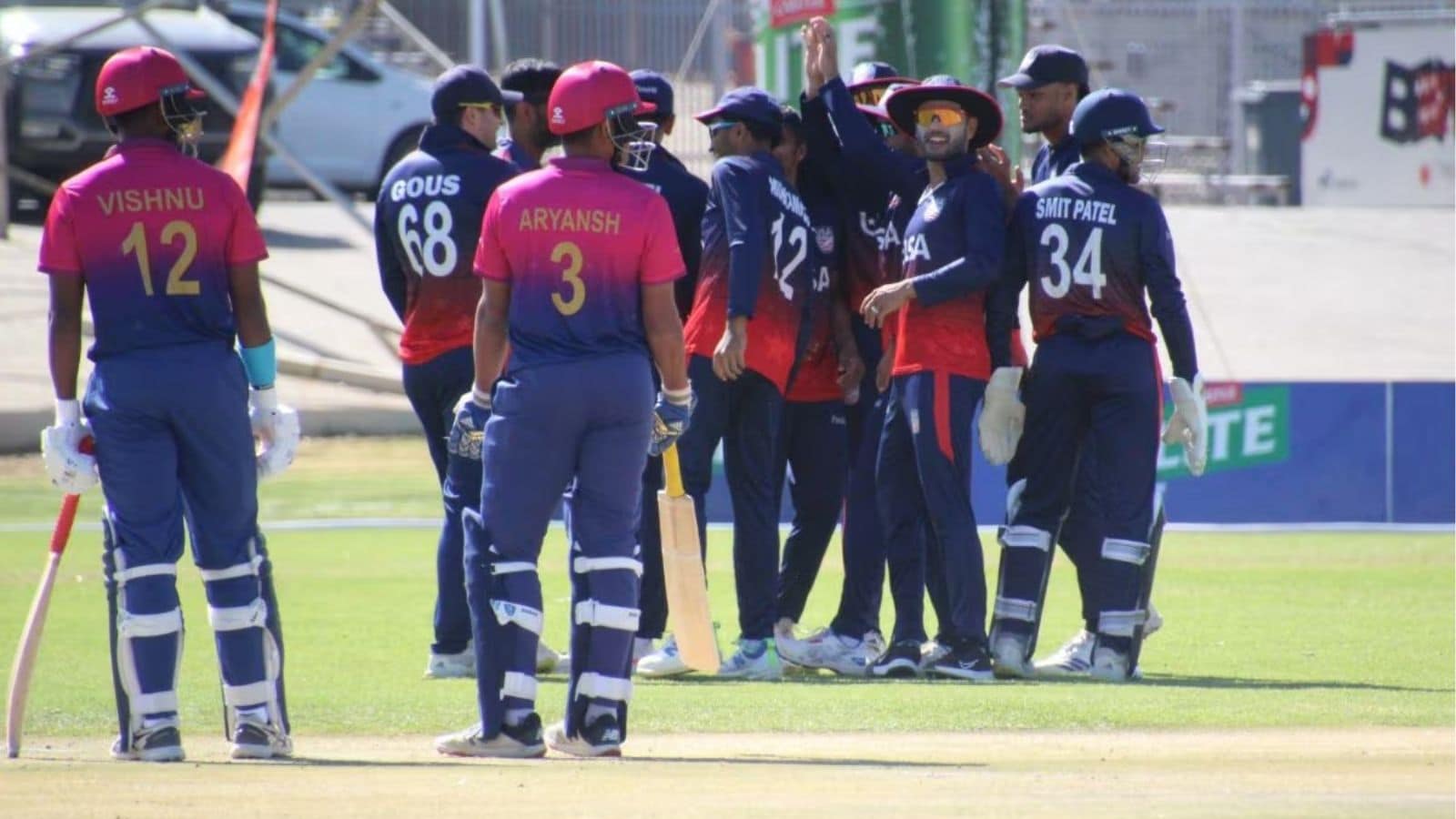 சென்னை போட்டிக்கு முன் ட்விஸ்ட்.. எதுவும் சொல்லாமல் ஓப்பனிங் வீரரை நாடு திரும்ப சொன்ன UAE | T20 WorldCup | விளையாட்டு போட்டோகேலரி - News18 தமிழ்