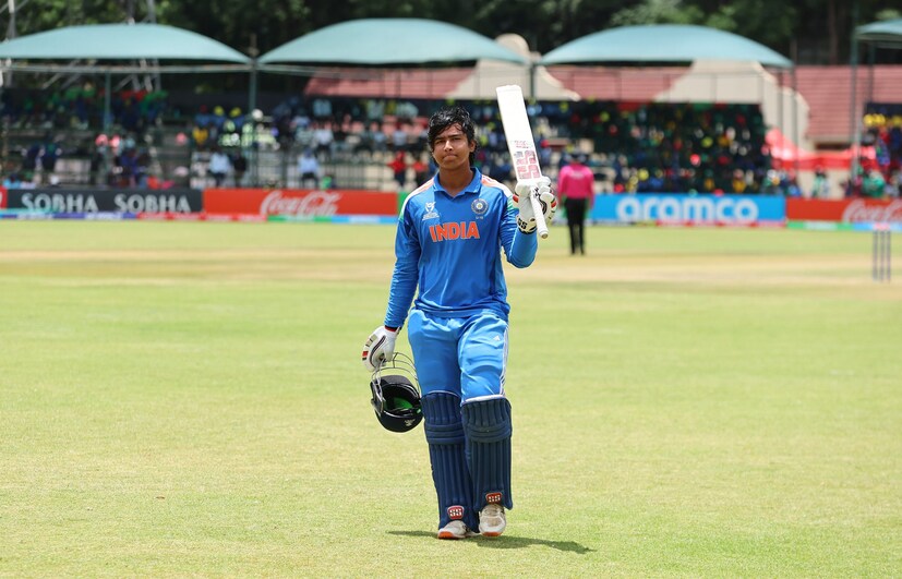  U19 உலகக்கோப்பையை இந்தியா மீண்டும் வெல்ல உதவியாக இருந்த வைபவ், நடப்பு ஐபிஎல் தொடரில் உலகின் முன்னணி பௌலர்களை அச்சுறுத்தும் பேட்ஸ்மேனாக உருவெடுத்துள்ளார். பும்ராவின் முதல் பந்திலேயே சிக்ஸ் அடித்து வெறித்தனம் காட்டிய வைபவ் சூர்யவன்ஷி, இதுவரை 5 போட்டிகளில் விளையாடி 52, 31, 39 மற்றும் 78 ரன்கள் எடுத்திருக்கிறார்.