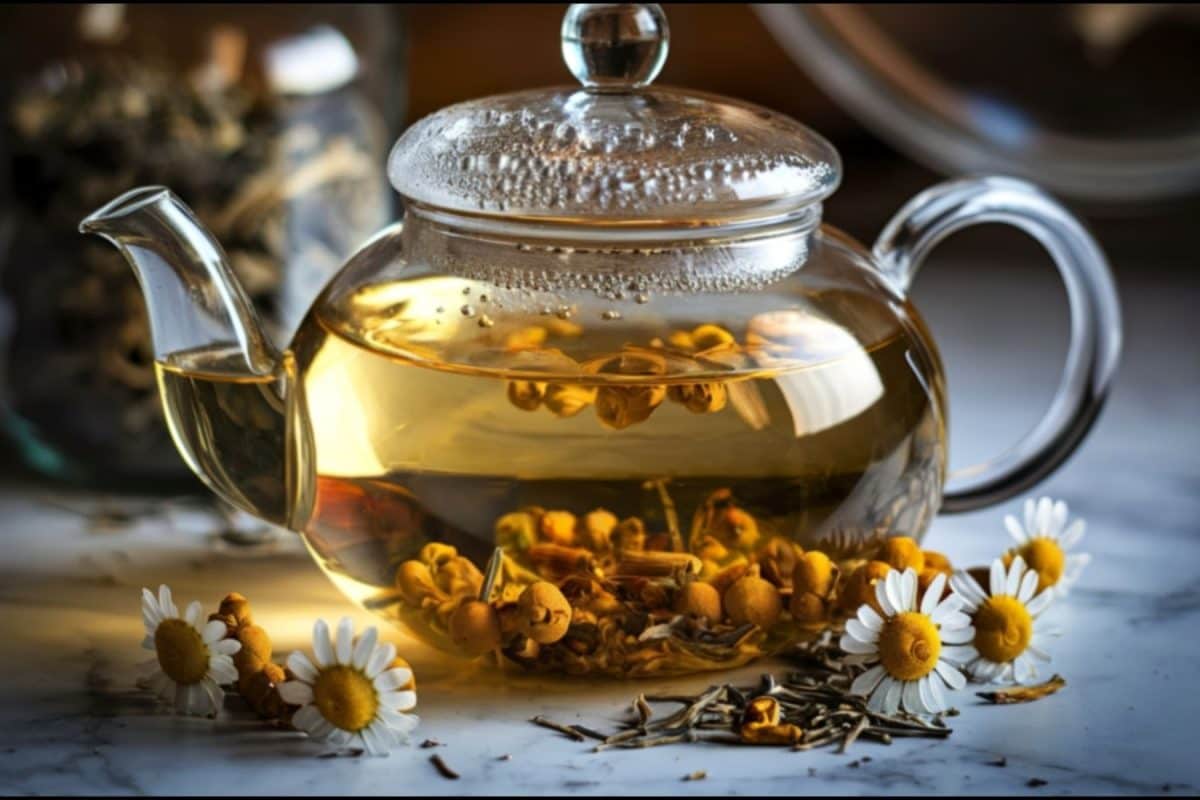 சர்க்கரை நோய் கட்டுப்பாடு முதல் நிம்மதியான உறக்கம் வரை... நன்மைகளை அள்ளிக்கொடுக்கும் அதிசய டீ!