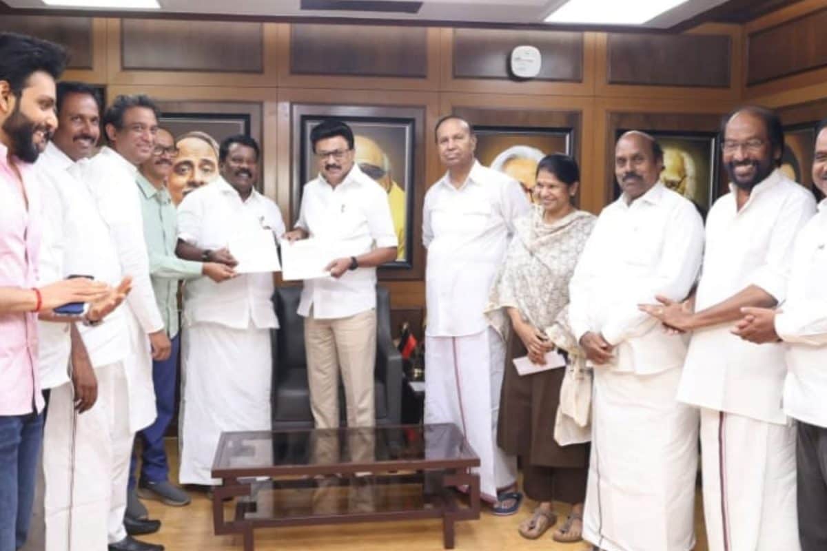 முடிவுக்குவந்த இழுபறி; கையெழுத்தானது திமுக – காங்கிரஸ் தொகுதி பங்கீடு ஒப்பந்தம்! எத்தனை தொகுதிகள் ஒதுக்கீடு?