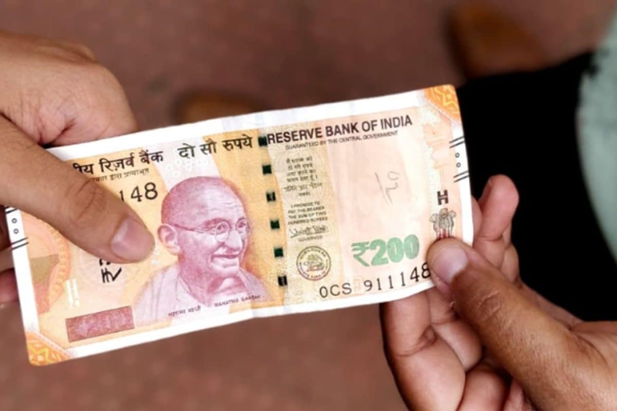 கள்ள நோட்டுகளை பெட்டிக் கடைகளில் கைமாற்றி பிடிபட்ட நபர்... கூட்டாளிகளும் சிக்குவார்களா...?