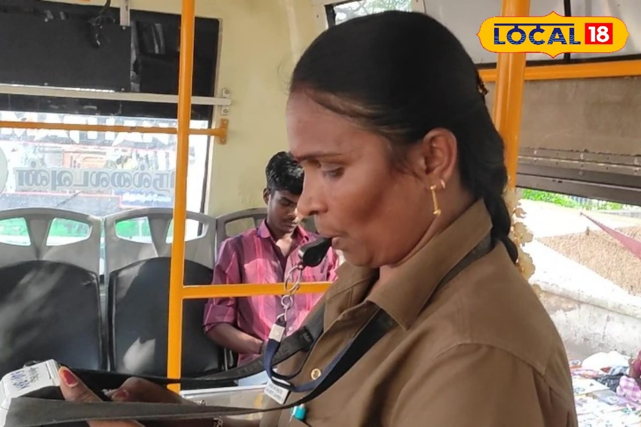  நெல்லையின் முதல் பெண் நடத்துனர் பகவதியின் நெகிழ்ச்சி பயணம்!