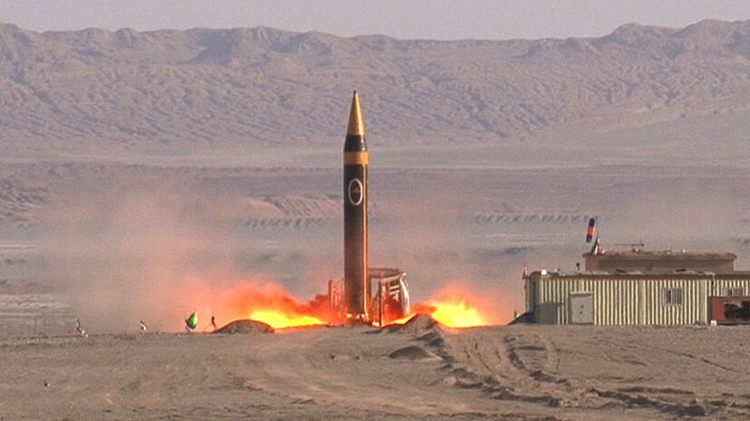  ஏனெனில், ஈரான் அறிவிக்கப்பட்ட வரம்புகளுக்கு அப்பாற்பட்ட தாக்குதல் திறன்களை வைத்துள்ளது என்பதையும், 4000 கி.மீ தாண்டி தாக்குவதற்கான ராணுவ வலிமை தன்னிடம் உள்ளது என்பதை வெளிப்படுத்தி உள்ளது. எளிதாக புரியும்படி சொன்னால், 2,000 கி.மீ தூரம் வரை மட்டுமே சென்று தாக்கும் ஏவுகணைகள் மட்டுமே ஈரானிடம் உள்ளது என நினைத்த மேற்கத்திய நாடுகளை இந்த ஒரு ஏவுகணை தாக்குதல் மூலம் ஈரான் மிரளவிட்டுள்ளது.