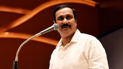 பாமக தலைவர் அன்புமணி 